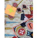 2025年12月11日入荷新品Louis Vuittonマフラーギフト/誕生日/記念品/アクセサリーkaka工場