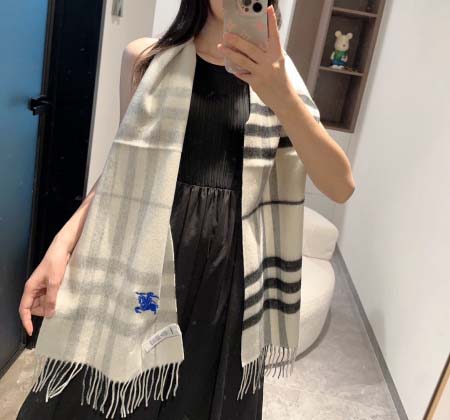 2025年12月11日入荷新品Burberryマフラーギフト...