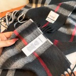 2025年12月11日入荷新品Burberryマフラーギフト/誕生日/記念品/アクセサリーkaka工場