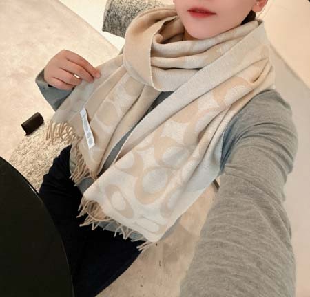 2025年12月11日入荷新品Coachマフラーギフト/誕生...