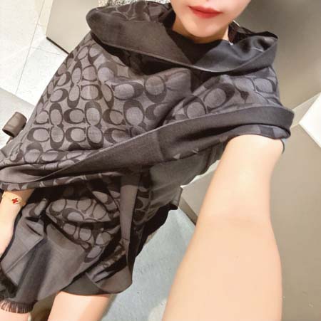 2025年12月11日入荷新品Coachマフラーギフト/誕生...