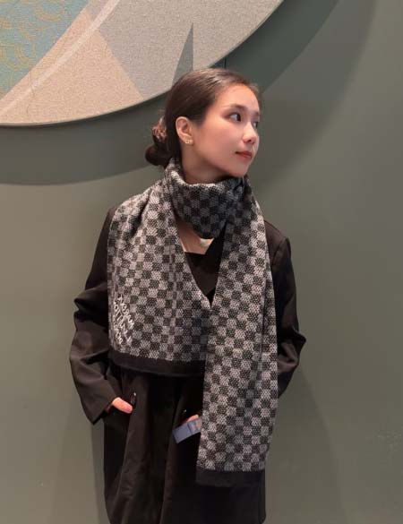 2025年12月11日入荷新品Louis Vuittonマフ...