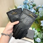2025年12月11日入荷新品Prada手袋ギフト/誕生日/記念品/アクセサリーkaka工場
