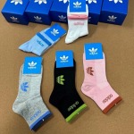 2025年12月11日入荷新品Adidas靴下ギフト/誕生日/記念品/アクセサリーkaka工場