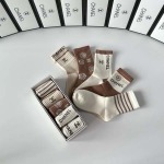 2025年12月11日入荷新品Chanel靴下ギフト/誕生日/記念品/アクセサリーkaka工場
