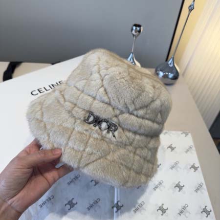 2025年12月11日入荷新品Dior帽子ギフト/誕生日/記...