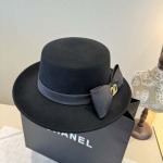 2025年12月11日入荷新品VALENTINO帽子ギフト/誕生日/記念品/アクセサリーkaka工場