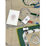 2025年12月11日入荷新品HERMESマフラーギフト/誕生日/記念品/アクセサリーkaka工場