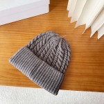 2025年12月11日入荷新品Moncler帽子ギフト/誕生日/記念品/アクセサリーkaka工場