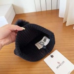 2025年12月11日入荷新品Moncler帽子ギフト/誕生日/記念品/アクセサリーkaka工場