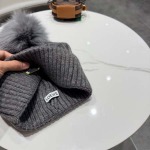 2025年12月11日入荷新品Loewe帽子ギフト/誕生日/記念品/アクセサリーkaka工場