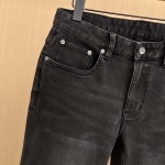 2025年12月12日入荷新作Dolce&Gabbanaジーパン秋冬高品質/人気/限定版/Knt工場