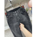 2025年12月12日入荷新作GUCCIジーパン秋冬高品質/人気/限定版/Knt工場