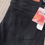 2025年12月12日入荷新作Brunello Cucinelliジーパン秋冬高品質/人気/限定版/Knt工場