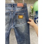 2025年12月12日入荷新作Brunello Cucinelliジーパン秋冬高品質/人気/限定版/Knt工場