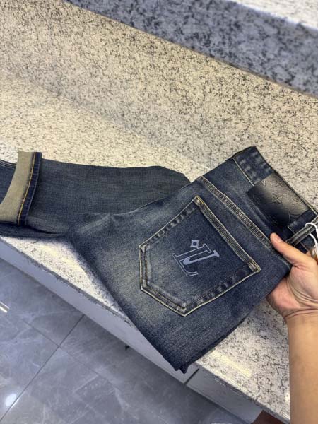 2025年12月12日入荷新作Louis Vuittonジー...