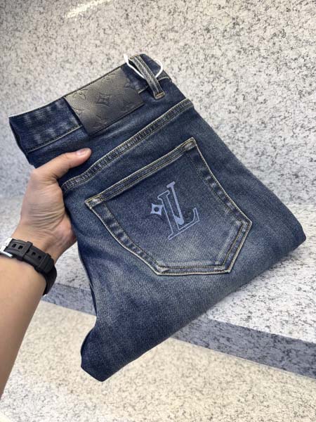 2025年12月12日入荷新作Louis Vuittonジー...