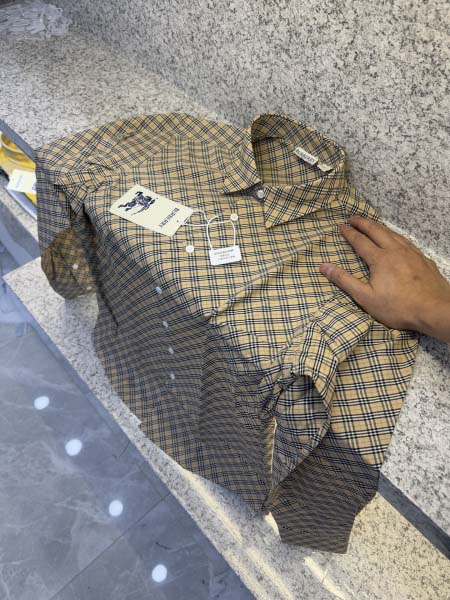 2025年12月12日入荷新作Burberryシャツ秋冬高品...