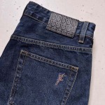 2025年12月12日入荷新作Ferragamoジーパン秋冬高品質/人気/限定版/Knt工場