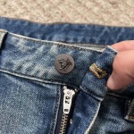 2025年12月12日入荷新作Versaceジーパン秋冬高品質/人気/限定版/Knt工場