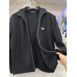 2025年12月14日入荷新作Pradaジャケット秋冬高品質/人気/限定版/Knt工場