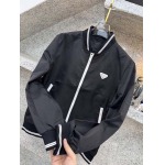2025年12月14日入荷新作Pradaジャケット秋冬高品質/人気/限定版/Knt工場