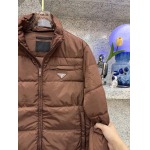 2025年12月14日入荷新作Pradaダウンジャケット秋冬高品質/人気/限定版/Knt工場