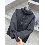 2025年12月14日入荷新作Pradaダウンジャケット秋冬高品質/人気/限定版/Knt工場