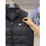 2025年12月14日入荷新作Pradaダウンジャケット秋冬高品質/人気/限定版/Knt工場