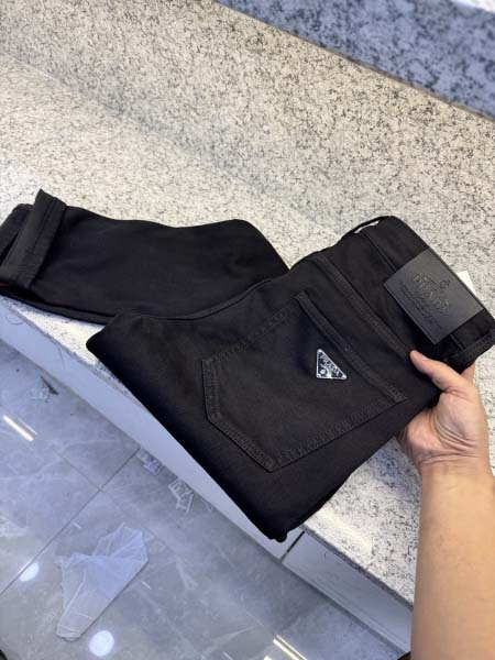 2025年12月14日入荷新作Pradaジーパン秋冬高品質/...