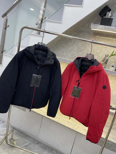 2025年12月14日入荷新作Monclerダウンジャケット...