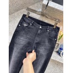 2025年12月14日入荷新作Pradaジーパン秋冬高品質/人気/限定版/Knt工場