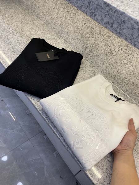 2025年12月15日入荷新作Versaceパーカー秋冬高品...