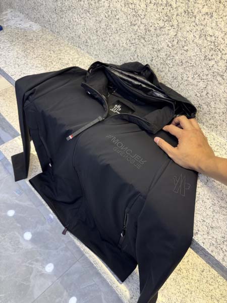 2025年12月15日入荷新作Monclerジャケット秋冬高...