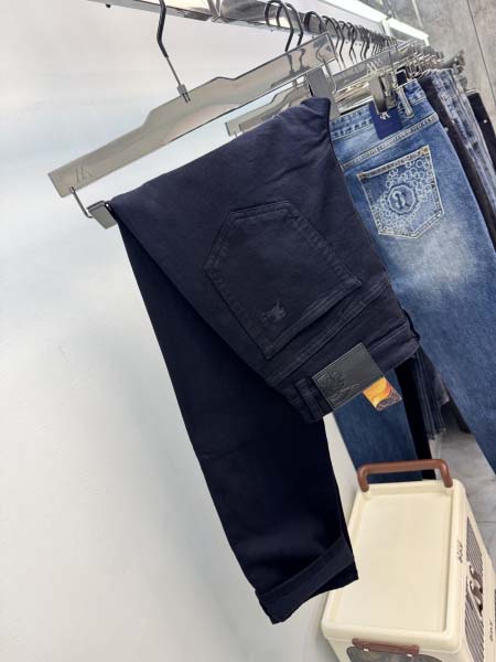 2025年12月15日入荷新作Burberry ジーパン秋冬...