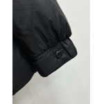 2025年12月16日入荷新作Pradaダウンジャケット秋冬高品質/人気/ASB工場