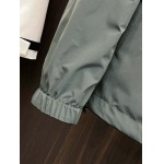 2025年12月16日入荷新作Pradaジャケット秋冬高品質/人気/ASB工場