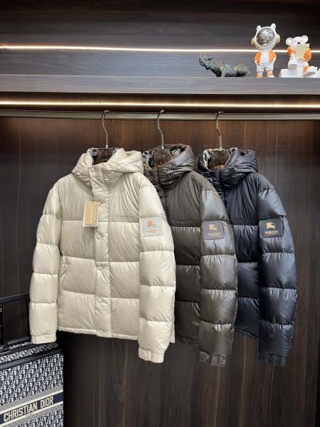 2025年12月16日入荷新作Burberry ダウンジャケ...