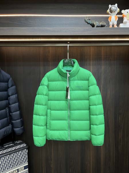 2025年12月16日入荷新作Gucciダウンジャケット秋冬...