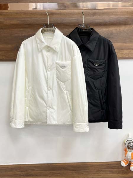 2025年12月16日入荷新作Pradaジャケット秋冬高品質...