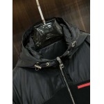 2025年12月16日入荷新作Pradaジャケット秋冬高品質/人気/ASB工場