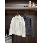 2025年12月16日入荷新作Pradaジャケット秋冬高品質/人気/ASB工場