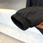 2025年12月16日入荷新作Pradaジャケット秋冬高品質/人気/ASB工場