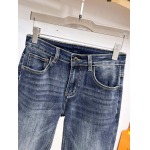 2025年11月18日秋冬新作Tom Fordジーパン高品質人気商品/XQY工場