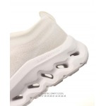 2025年12月新品On Cloudtitl人気 スニーカー男女兼用/誕生日プレゼント/XH工場