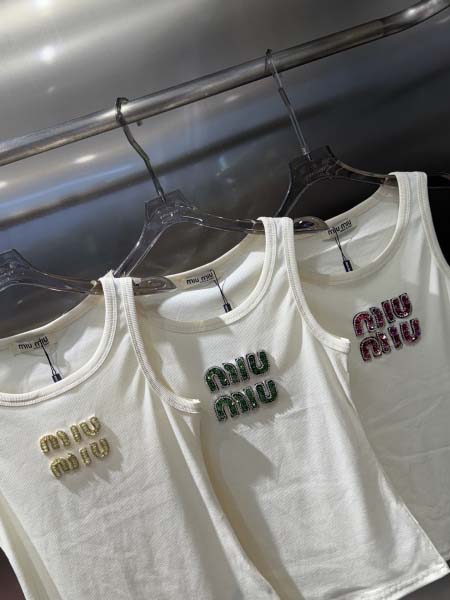 2026年4月9日入荷早春新作Miumiu女性用ファッション/誕生日プレゼント/贈り物 can工場