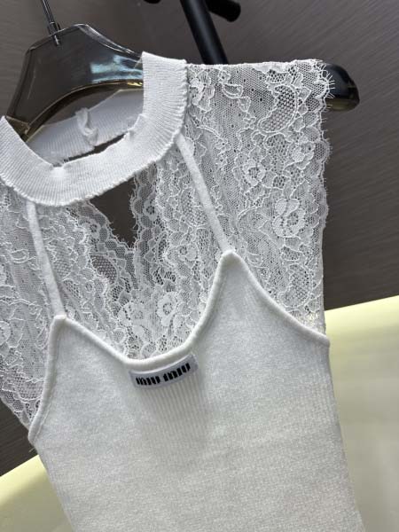 2026年4月9日入荷早春新作Miumiu女性用ファッション/誕生日プレゼント/贈り物 can工場