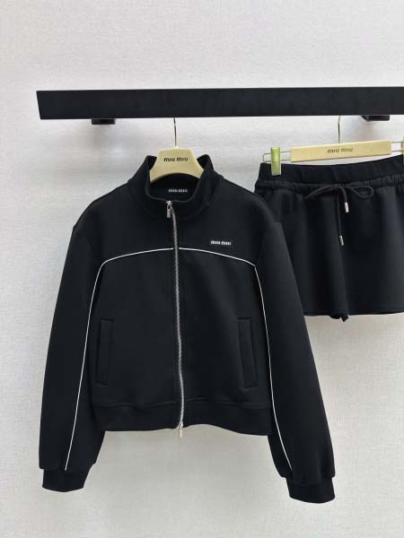 2026年4月9日入荷早春新作Miumiuセット女性用ファッション/誕生日プレゼント/贈り物 can工場