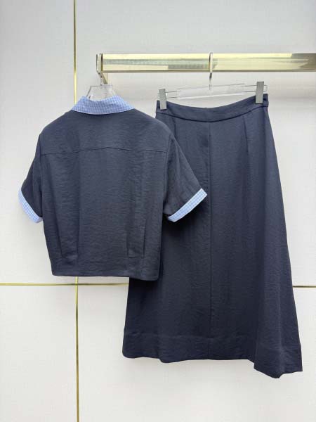 2026年4月9日入荷早春新作Miumiuセット女性用ファッション/誕生日プレゼント/贈り物 can工場