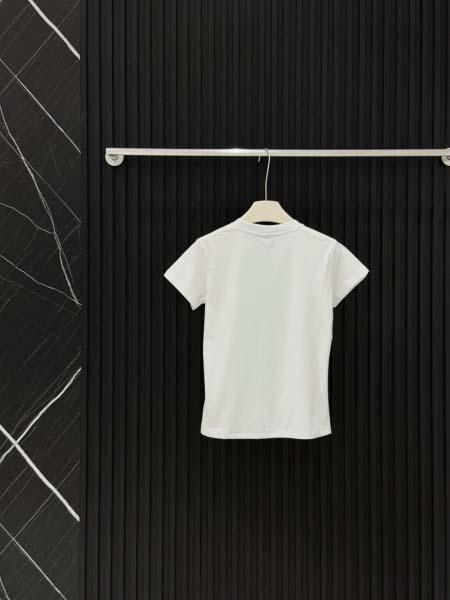 2026年4月9日入荷早春新作Miumiu女性用ファッション/誕生日プレゼント/贈り物 can工場